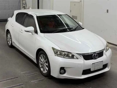 Lexus CT200h