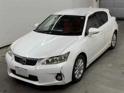 Lexus CT200h