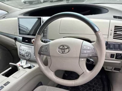 Toyota ESTIMA HYBRID