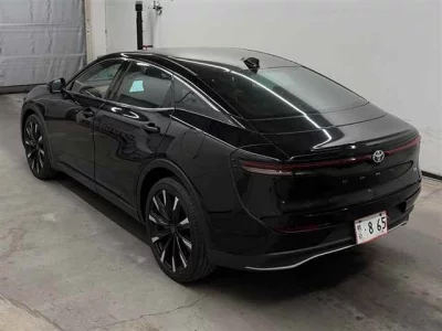Toyota CROWN CROSSOVER