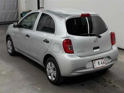 Nissan March