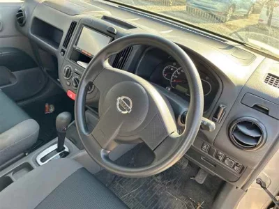 Nissan AD