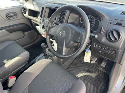 Nissan AD