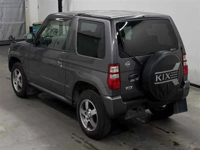 Nissan Kix