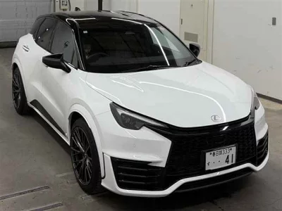 Lexus LBX