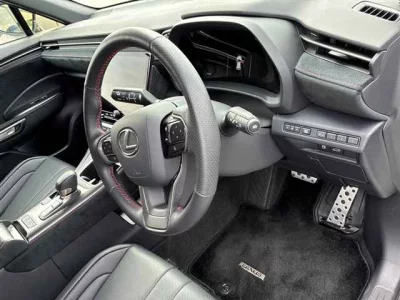 Lexus LBX