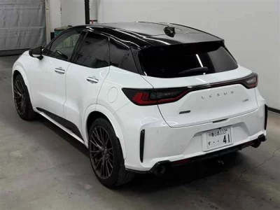 Lexus LBX