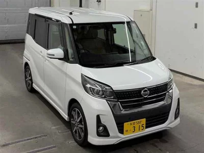Nissan Dayz Roox