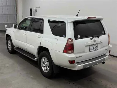 Toyota HILUX SURF