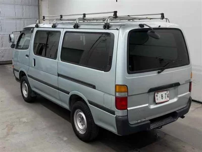 Toyota HiAce Van