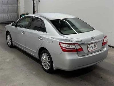 Toyota Premio