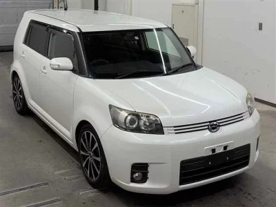 Toyota COROLLA RUMION