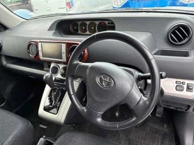 Toyota COROLLA RUMION