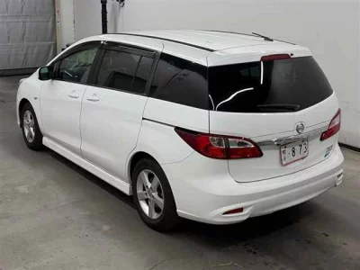 Nissan LAFESTA