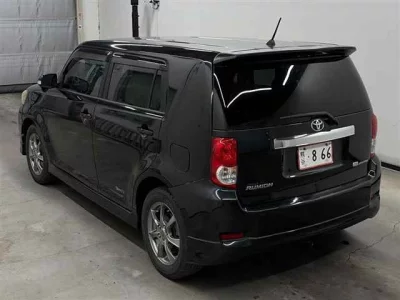 Toyota COROLLA RUMION
