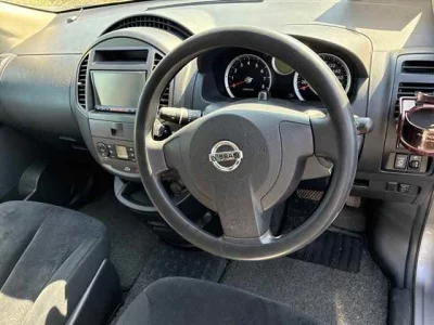 Nissan Lafesta