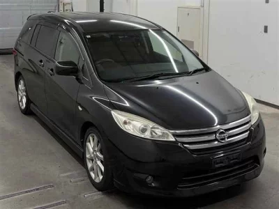 Nissan Lafesta