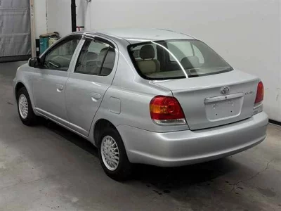 Toyota PLATZ