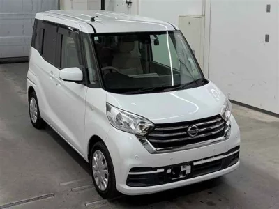 Nissan Dayz Roox