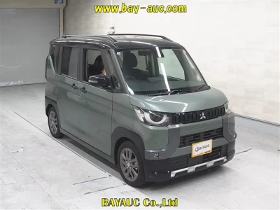 Mitsubishi Delica Mini