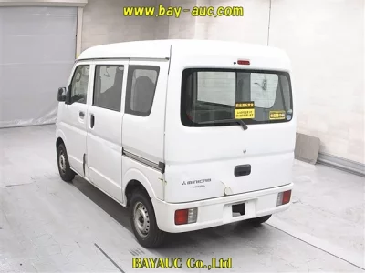Mitsubishi Minicab Van