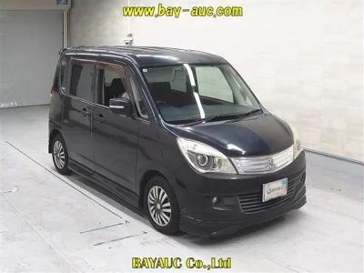 Mitsubishi Delica D:2