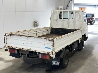 Mazda Titan