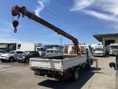 Mitsubishi Fuso Canter