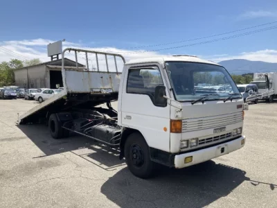 Mazda Titan