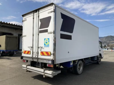 Mitsubishi Fuso Canter
