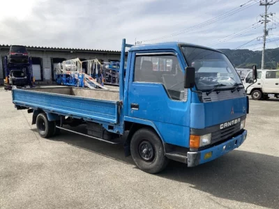 Mitsubishi Fuso Canter