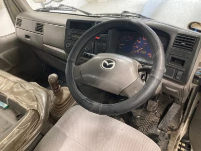 Mazda Titan