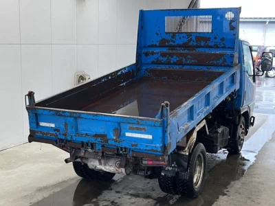 Mitsubishi Fuso Canter