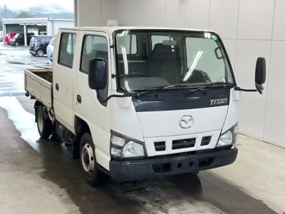 Mazda Titan