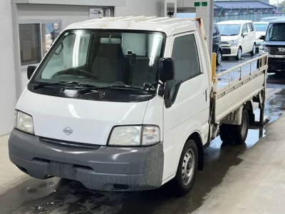 Nissan Vanette Truck