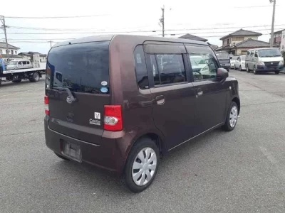 Daihatsu MOVE CONTE