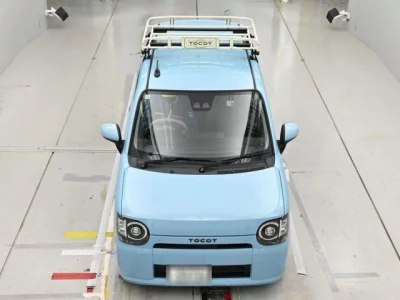 Daihatsu Mira Tocot