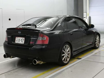 Subaru LEGACY B4