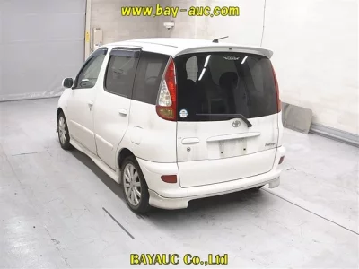 Toyota Funcargo