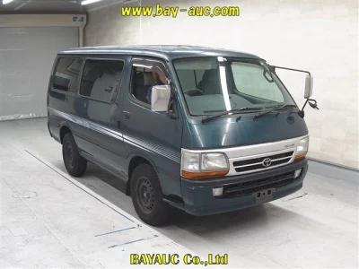 Toyota HiAce Van