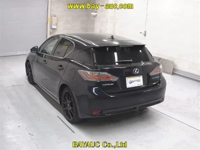 Lexus CT200h