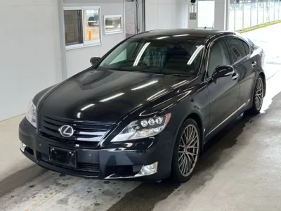 Lexus LS600h