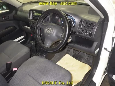 Toyota Succeed