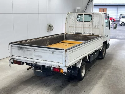 Nissan Atlas