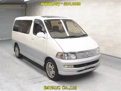 Toyota HIACE REGIUS