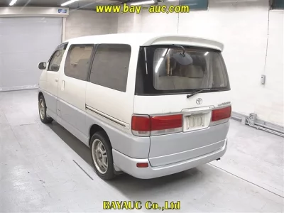 Toyota HIACE REGIUS