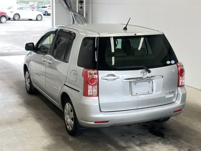 Toyota Raum