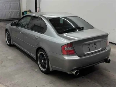 Subaru LEGACY B4