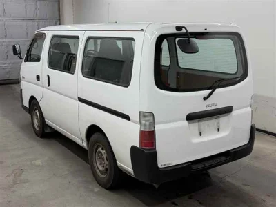 Isuzu Como