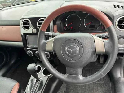 Mazda Verisa